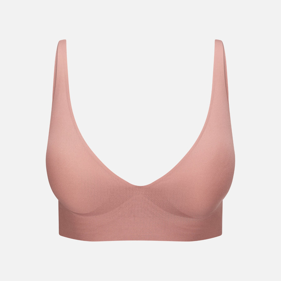 no-repeat center / cover 
url('https://cdn.shopify.com/s/files/1/0984/8841/8645/files/blush.jpg?v=1781262723')